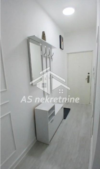 Trosoban stan za izdavanje, Trošarina, Beograd, 61m², 650 €/mes