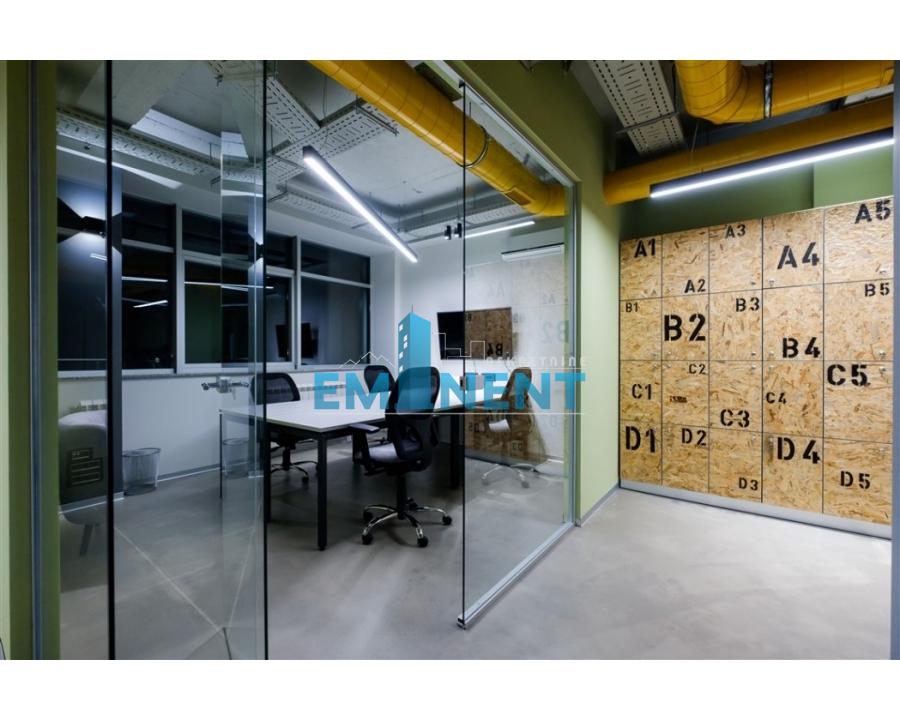 Lokal za izdavanje, Banovo Brdo, Beograd, 311m², 7.000 €/mes