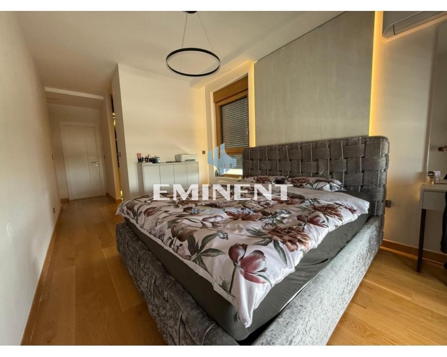 izdavanje-stanova-W3qvAP9I8u Petosoban stan na prodaju, Blok 65, Beograd, 165m², 790.000 €