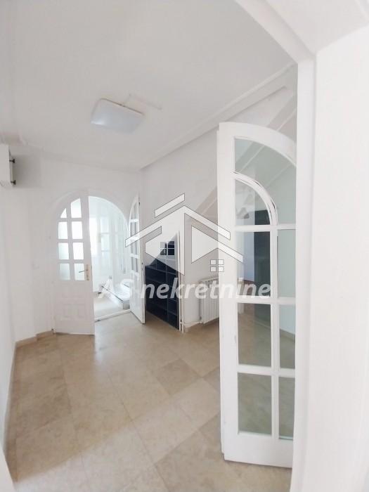 Kuća za izdavanje, Neimar, Beograd, 260m², 3.000 €/mes