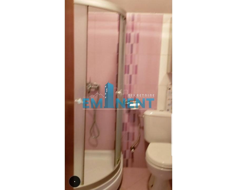 Kuća za izdavanje, Dedinje, Beograd, 220m², 2.000 €/mes