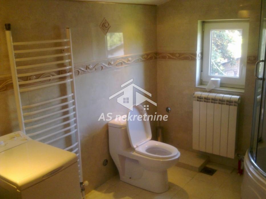 Trosoban stan za izdavanje, Dedinje, Beograd, 100m², 1.000 €/mes