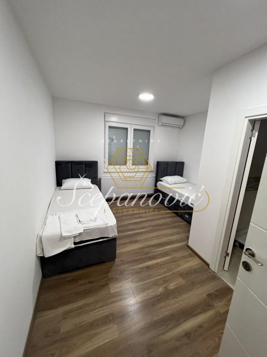 Kuća Izdavanje Novi Sad Kuća Izdavanje Novi Sad 524 m2