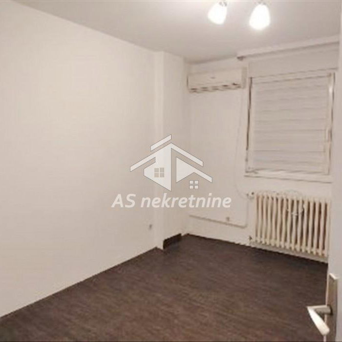 Lokal Izdavanje Beograd 27. Marta 80 m2