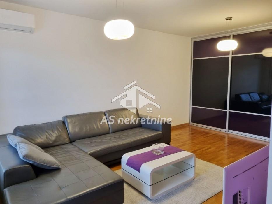 Stan Izdavanje Beograd Blok 67 - Belville 52 m2