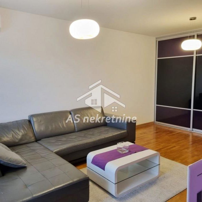 Stan Izdavanje Beograd Blok 67 - Belville 52 m2