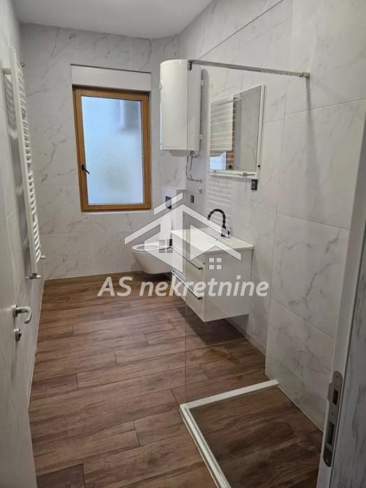 Lokal za izdavanje, Bulevar Kralja Aleksandra, Beograd, 120m², 1.500 €/mes