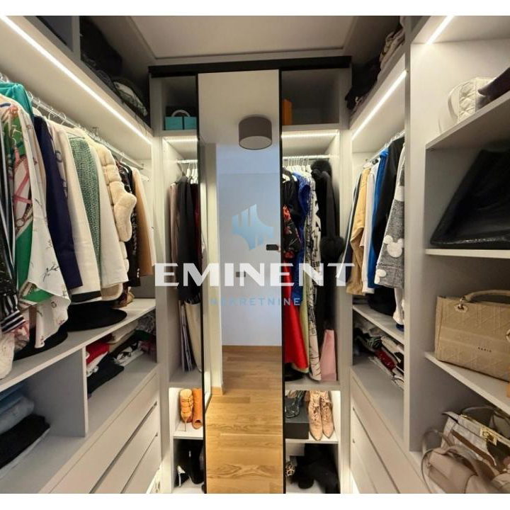 Petosoban stan na prodaju, Blok 65, Beograd, 165m², 790.000 €