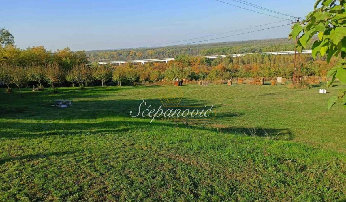 izdavanje-stanova-beograd-0MJ7t6fdLm Kuća na prodaju, Čortanovci, Inđija, 30m², 184.000 €