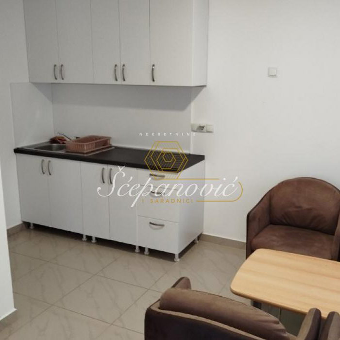 Kuća na prodaju, Veternik, Novi Sad, 795m², 1.050.000 €