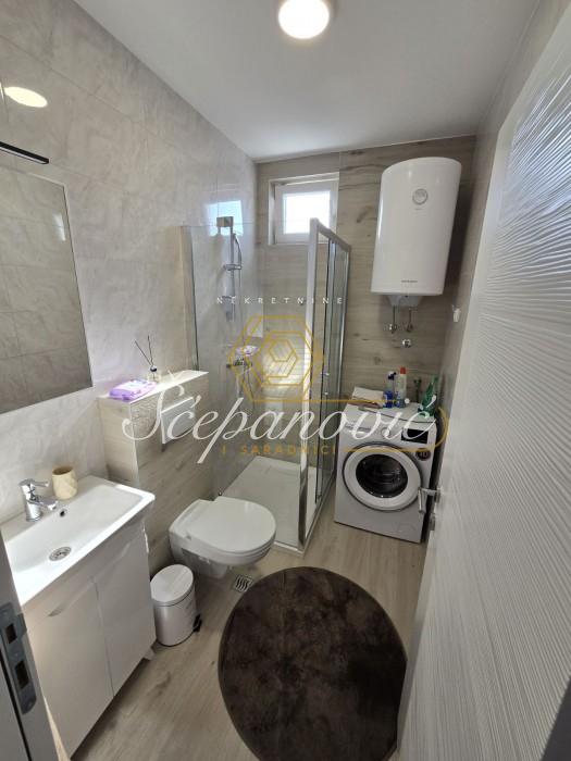 izdavanje-stanova-beograd-1YEZre9laJ Četvorosoban stan na prodaju, Kamenjar, Novi Sad, 88m², 193.000 €