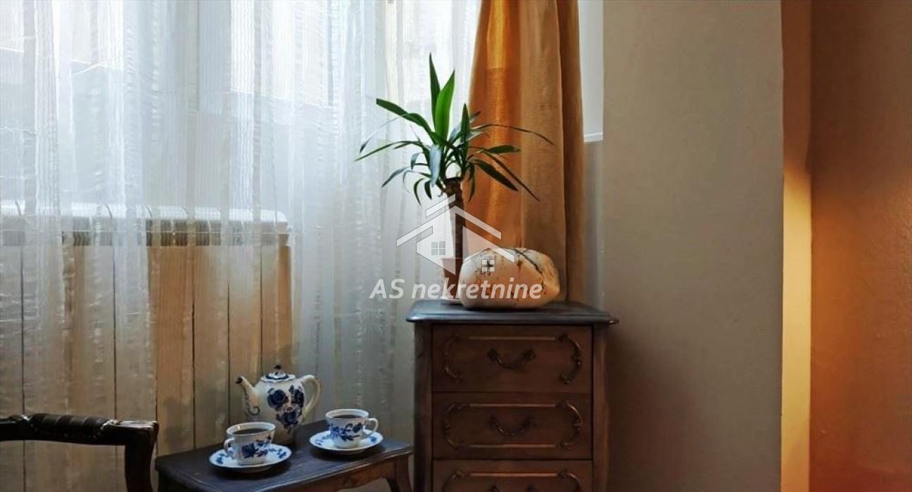 izdavanje-stanova-beograd-1v8iDS8FkR Trosoban stan za izdavanje, London, Beograd, 100m², 1.750 €/mes