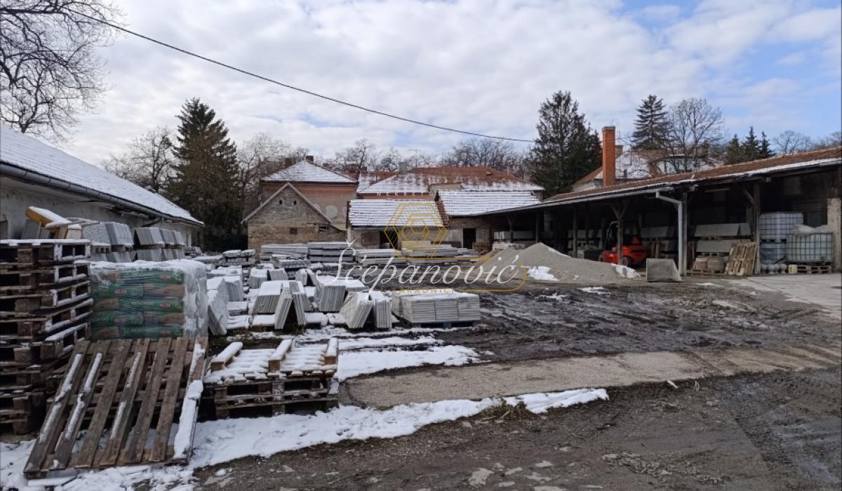 Lokal Izdavanje Sombor  296 m2