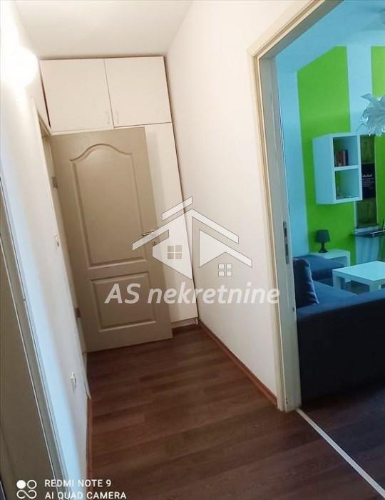 izdavanje-stanova-beograd-3ZKWtELBCX Trosoban stan na prodaju, Cvetkova Pijaca, Beograd, 133m², 279.000 €