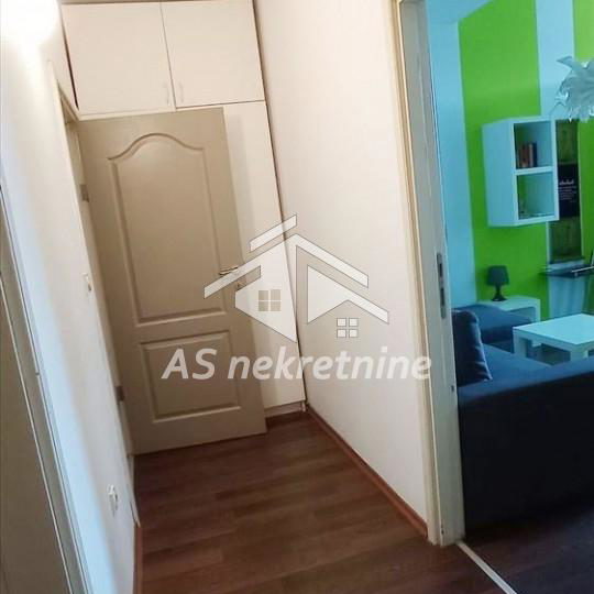 Trosoban stan na prodaju, Cvetkova Pijaca, Beograd, 133m², 279.000 €