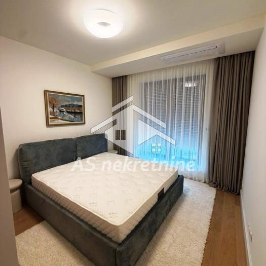 Trosoban stan za izdavanje, Blok 64, Beograd, 78m², 2.000 €/mes