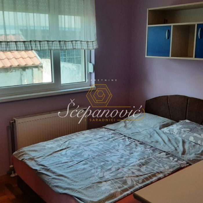 Stan Izdavanje Novi Sad  44 m2