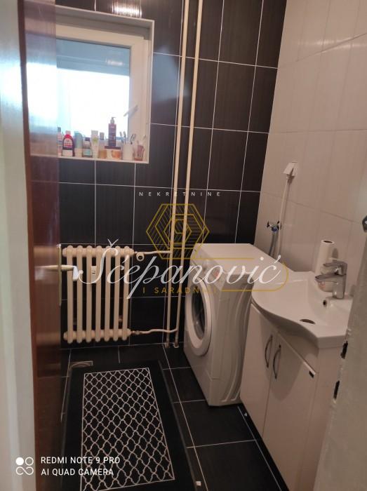 izdavanje-stanova-beograd-8L9TnynmQX Dvosoban stan na prodaju, Centar, Bečej, 69m², 77.000 €