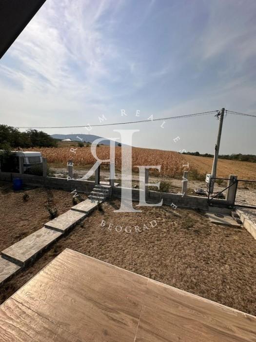 Kuća Prodaja Beograd Nemenikuće 102 m2