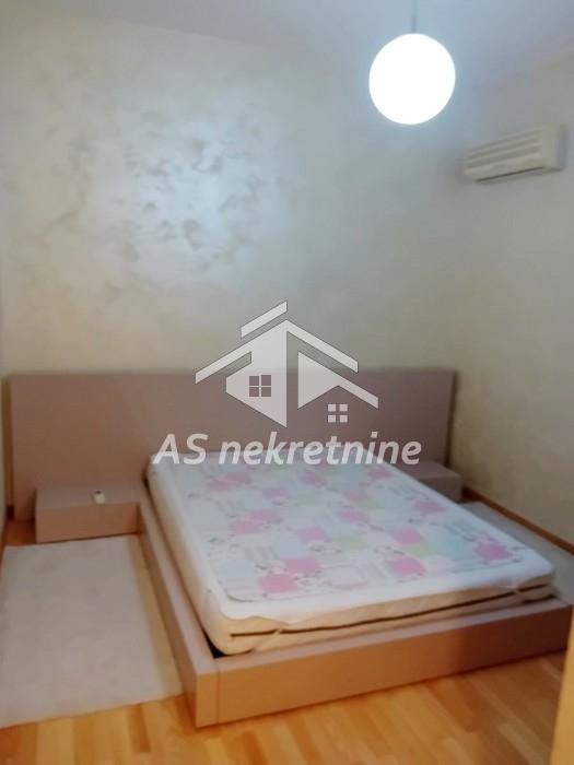 izdavanje-stanova-beograd-BOLAKlCbVy Trosoban stan za izdavanje, Dedinje, Beograd, 98m², 1.300 €/mes