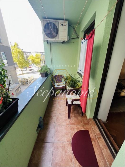 izdavanje-stanova-beograd-BYcf6fKH2x Trosoban stan na prodaju, Centar, Novi Sad, 55m², 154.500 €