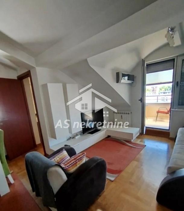 Stan Izdavanje Beograd Vukov Spomenik 59 m2