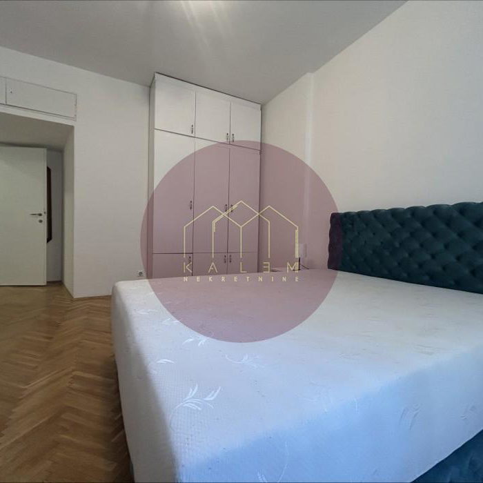 Dvosoban stan na prodaju, Kalenić Pijaca, Beograd, 61m², 297.000 €