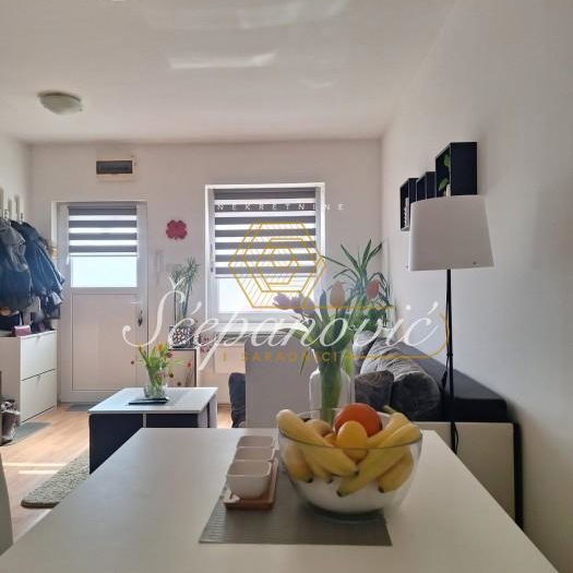 Stan Prodaja Novi Sad  48 m2