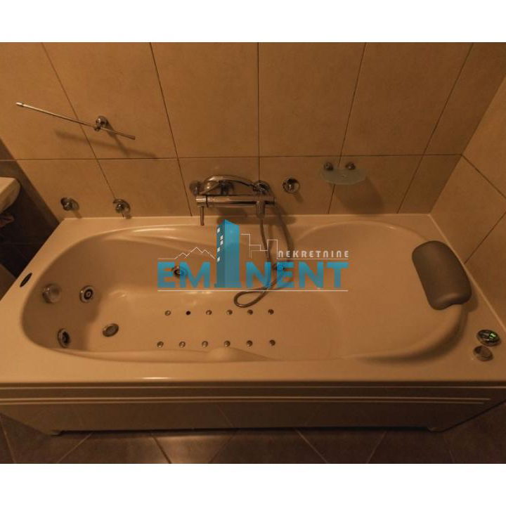 Dvosoban stan za izdavanje, Čubura, Beograd, 47m², 750 €/mes