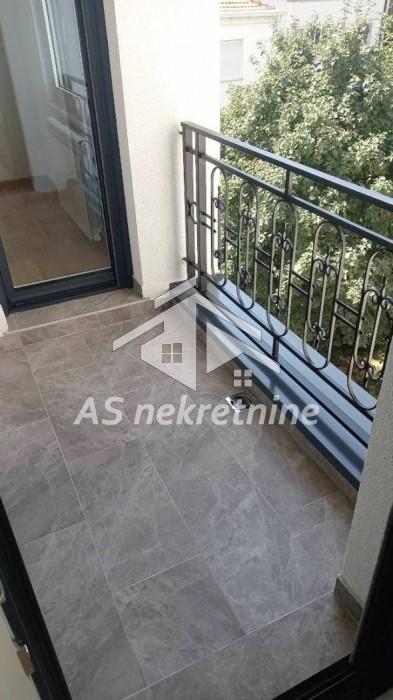 izdavanje-stanova-beograd-GyGHgSbPEZ Trosoban stan za izdavanje, Kalenić Pijaca, Beograd, 65m², 1.200 €/mes