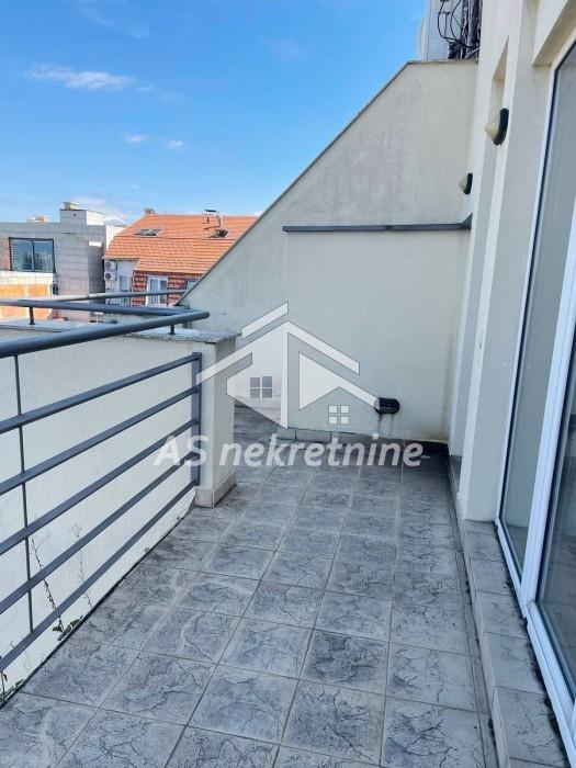Višesoban stan za izdavanje, Kalenić Pijaca, Beograd, 207m², 2.500 €/mes