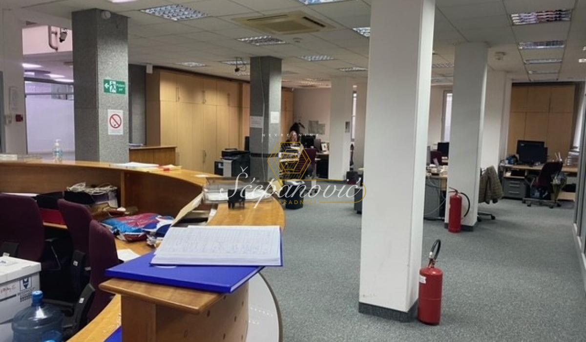 Lokal Izdavanje Novi Sad Lokal Izdavanje Novi Sad 353 m2