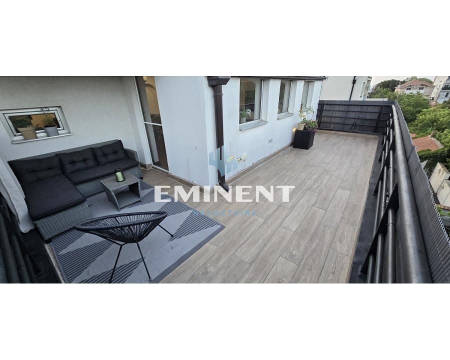 izdavanje-stanova-beograd-MTx9bhOrlF Petosoban stan na prodaju, Severni Bulevar, Beograd, 196m², 399.500 €