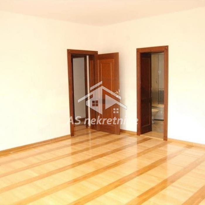 Višesoban stan za izdavanje, Dedinje, Beograd, 250m², 2.200 €/mes