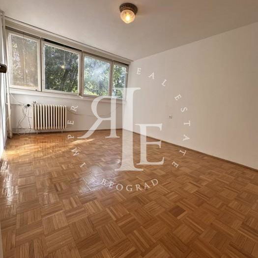 Petosoban stan na prodaju, Banovo Brdo, Beograd, 111m², 315.000 €