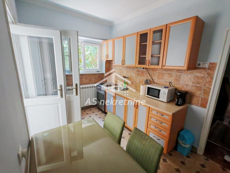 Stan Izdavanje Beograd Slavija 44 m2