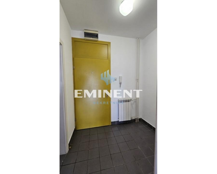 Dvosoban stan na prodaju, Novi Merkator, Beograd, 69m², 255.300 €