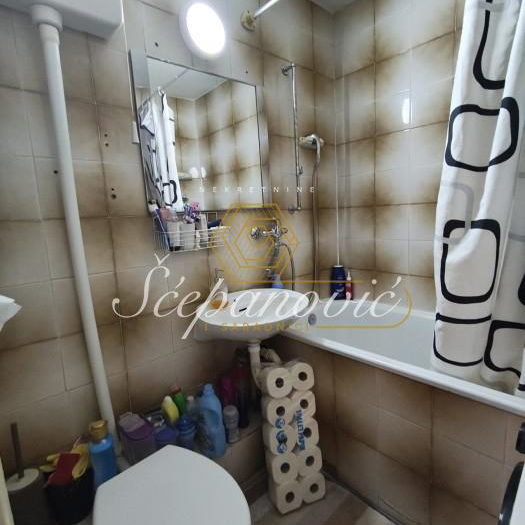 Četvorosoban stan na prodaju, Liman 3, Novi Sad, 66m², 170.000 €