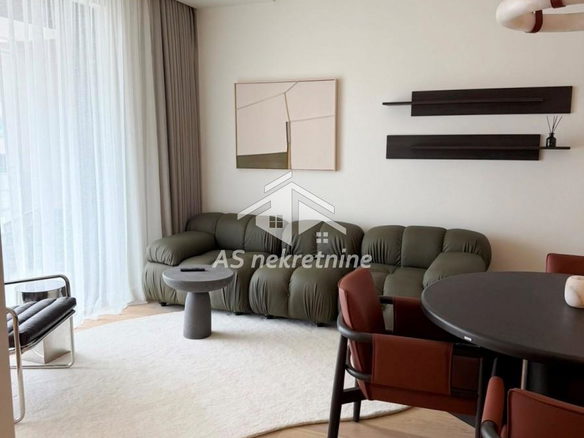Stan Izdavanje Beograd Blok 64 78 m2