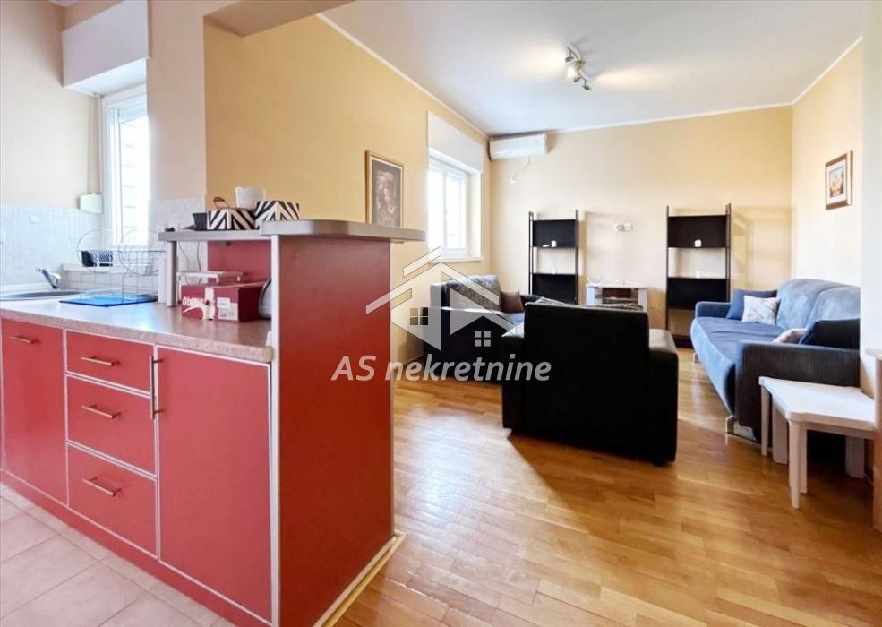 Stan Prodaja Beograd Blok 63 53 m2