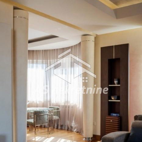 Trosoban stan na prodaju, Banovo Brdo, Beograd, 150m², 480.000 €