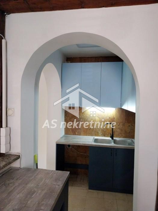 Kuća za izdavanje, Neimar, Beograd, 260m², 3.000 €/mes