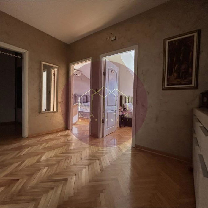 Stan Prodaja Beograd Konjarnik (voždovački Deo) 163 m2