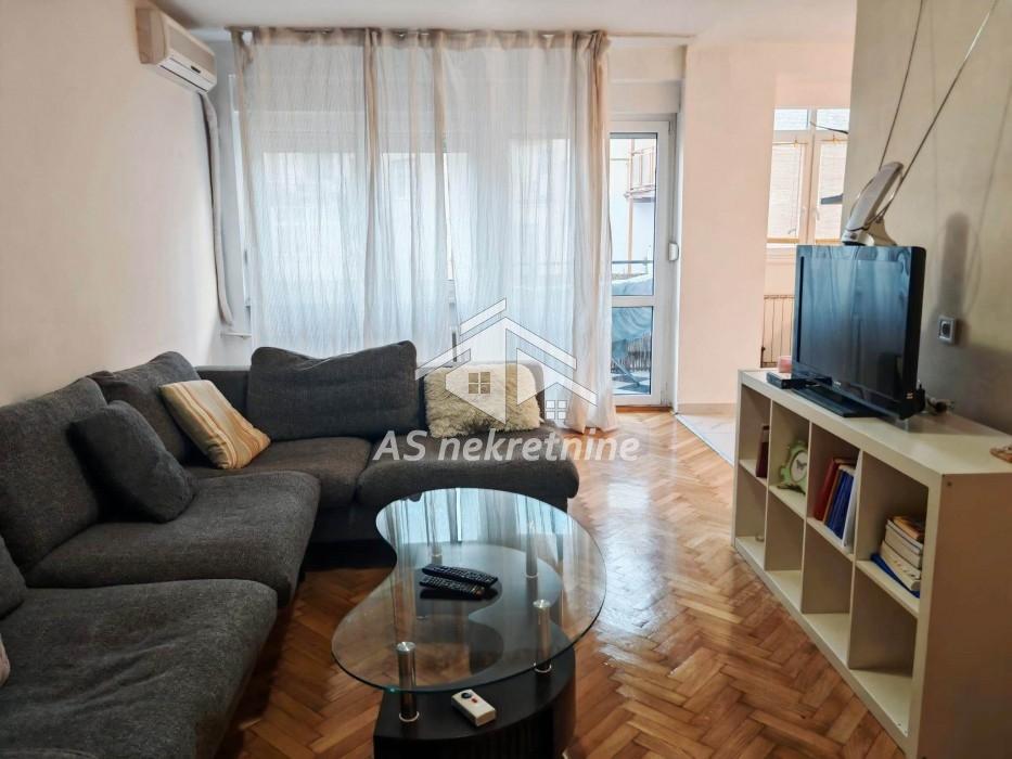 Stan Izdavanje Beograd Stan Izdavanje Beograd Kalenić Pijaca 73 m2
