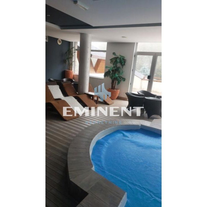 Trosoban stan na prodaju, Brzeće, Kopaonik, 63m², 75.000 €