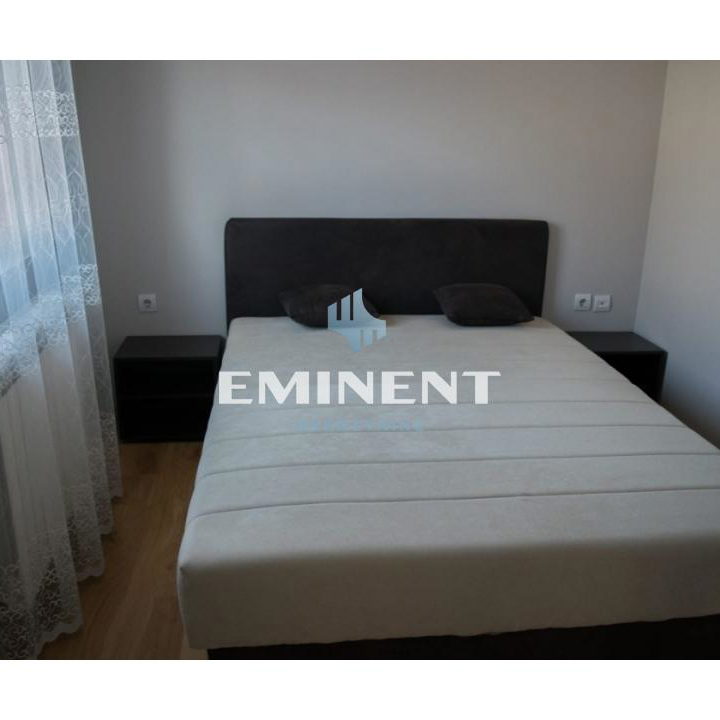 Kuća na prodaju, Ledine, Beograd, 200m², 290.000 €