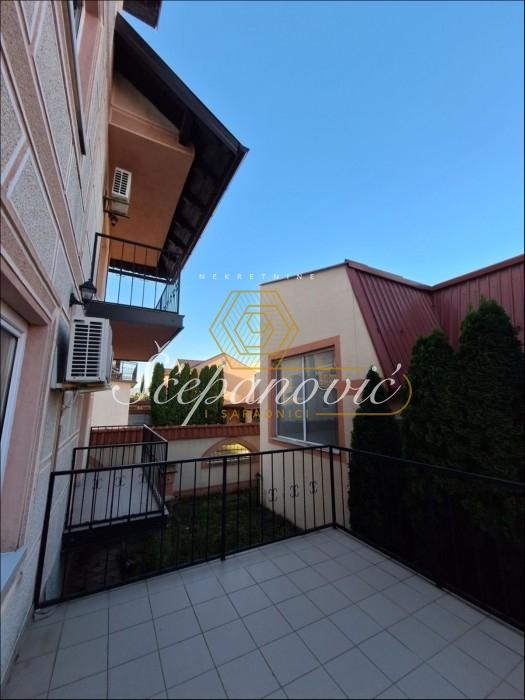 Kuća na prodaju, Veternik, Novi Sad, 259m², 320.000 €