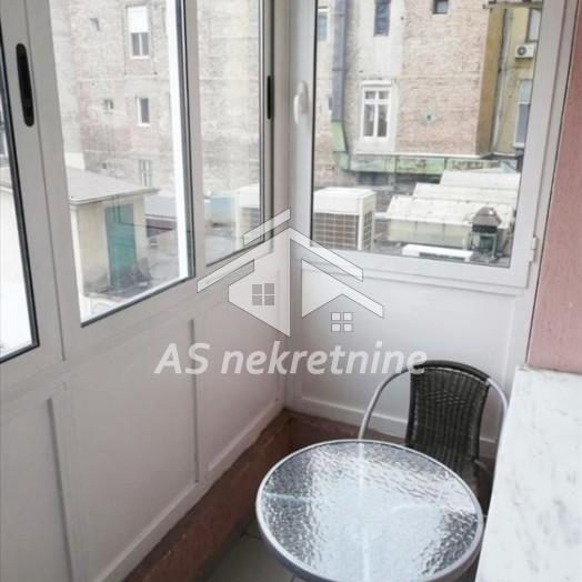 Četvorosoban stan za izdavanje, Slavija, Beograd, 130m², 2.000 €/mes