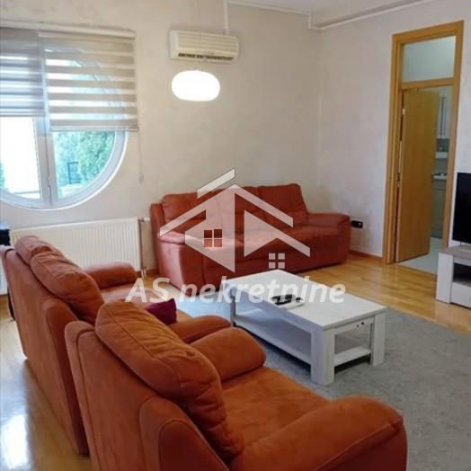 Stan Izdavanje Beograd Dedinje 98 m2