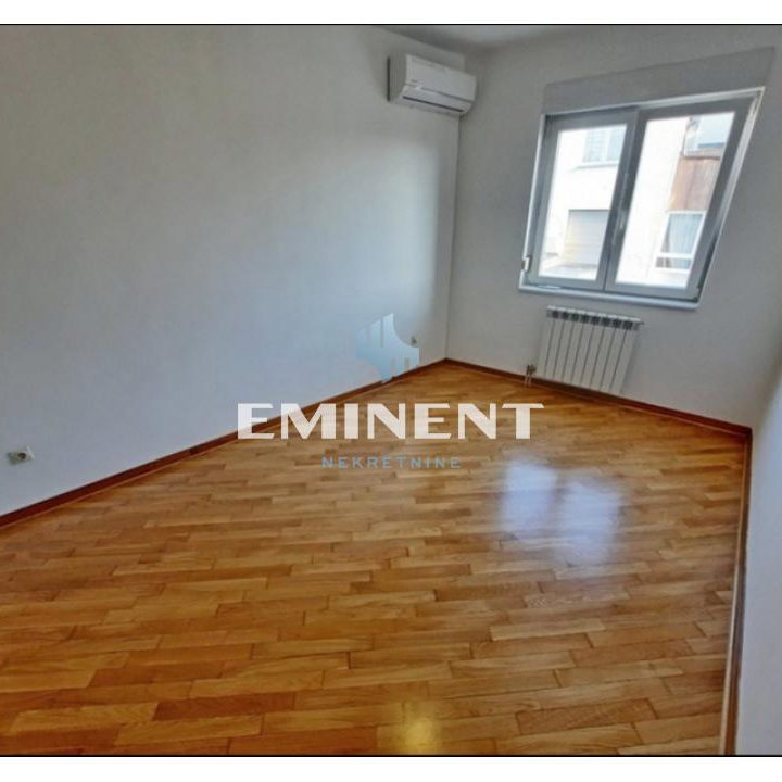 Petosoban stan za izdavanje, Hram Svetog Save, Beograd, 172m², 2.000 €/mes